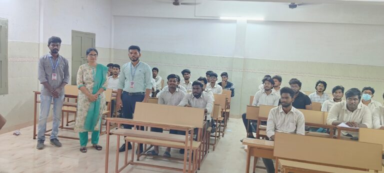 Choosing the Right Stream in High School – Science, Commerce, or Arts?